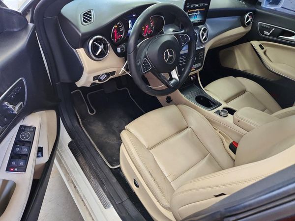 2017 MERCEDES-BENZ CLA CLA250