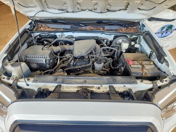 2021 TOYOTA TACOMA SR5
