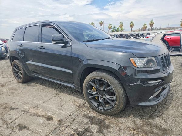 2012 JEEP CHEROKEE SRT8