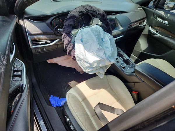 2019 CADILLAC XT4