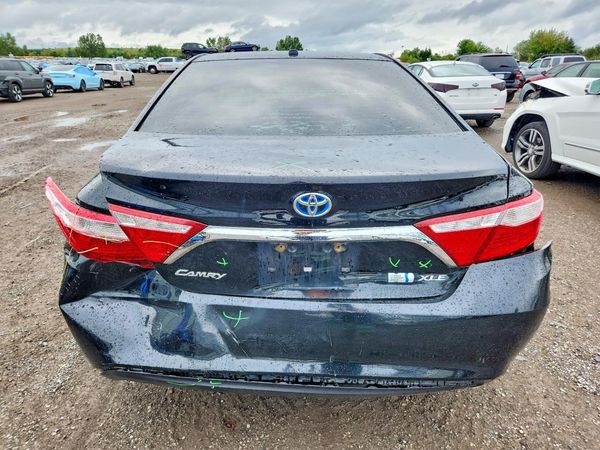 2016 TOYOTA CAMRY Hybrid