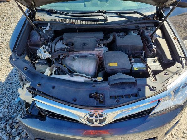 2014 TOYOTA CAMRY