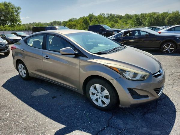 2016 HYUNDAI ELANTRA