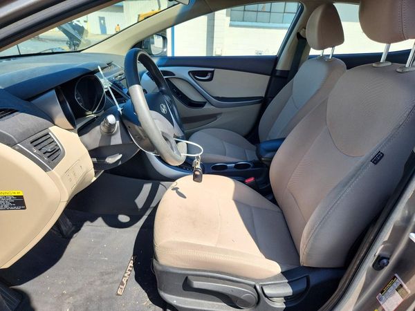2016 HYUNDAI ELANTRA