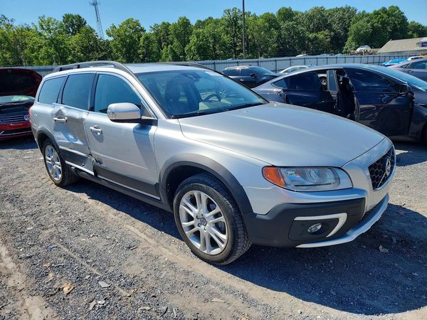 2016 VOLVO XC70 SV33 Premier