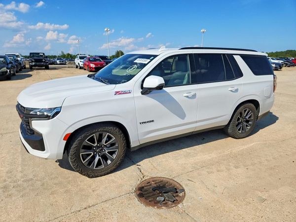 2021 CHEVROLET TAHOE Z71 — Front 3/4