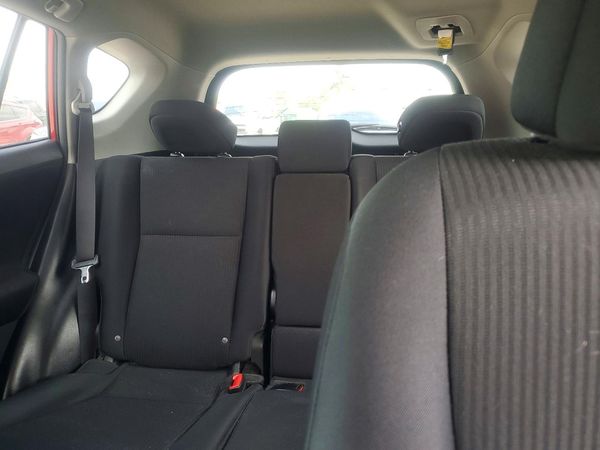 2015 TOYOTA RAV4 LE (X Grade)