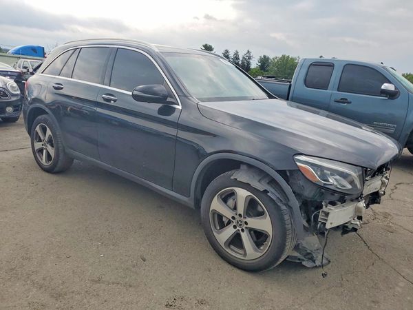 2018 MERCEDES-BENZ GLC GLC 300-4M