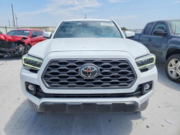 2021 TOYOTA TACOMA SR5