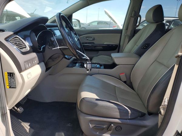2017 KIA SEDONA
