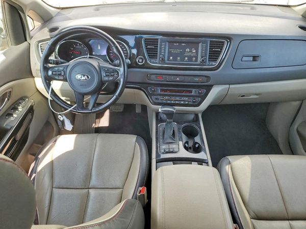 2017 KIA SEDONA