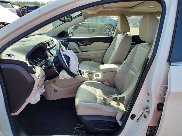 2021 NISSAN ROGUE S — DENT
