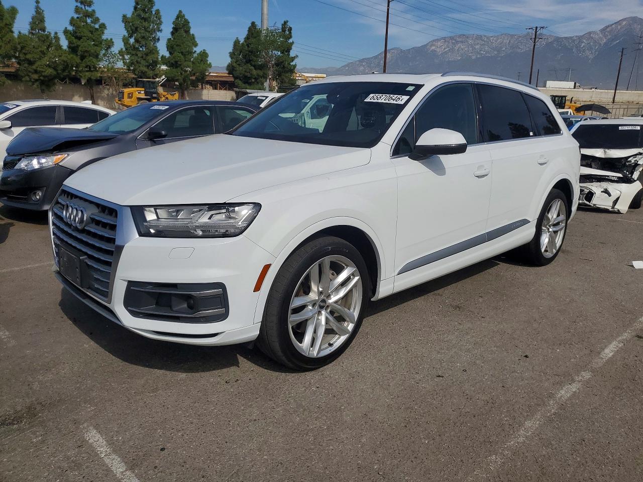 2018 AUDI Q7 quattro Prestige