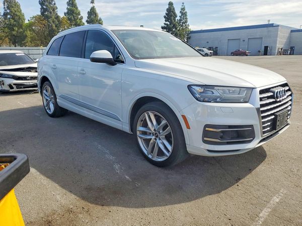 2018 AUDI Q7 quattro Prestige