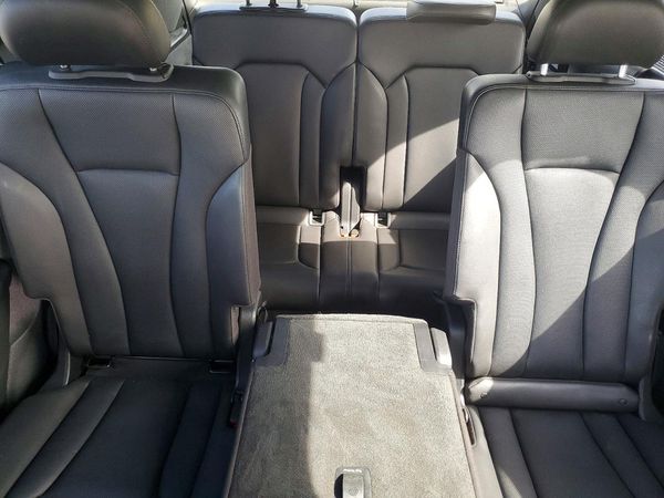2018 AUDI Q7 quattro Prestige