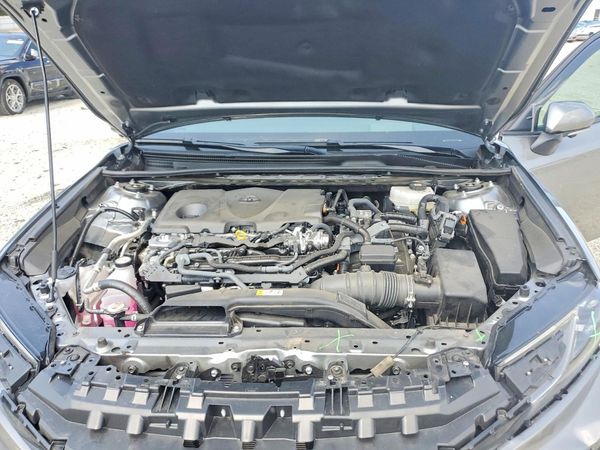 2026 TOYOTA CAMRY