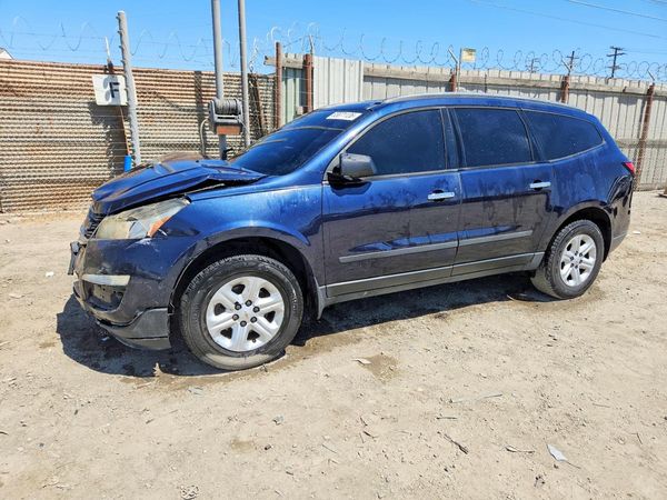 2017 CHEVROLET TRAVERSE LS