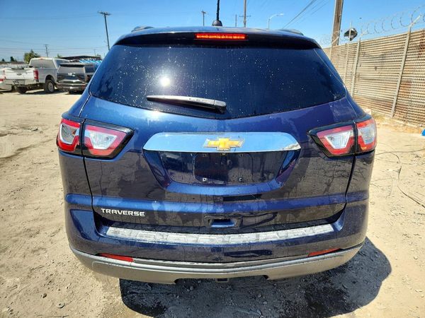 2017 CHEVROLET TRAVERSE LS