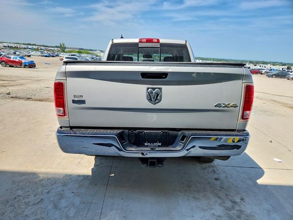 2016 RAM 1500 Laramie