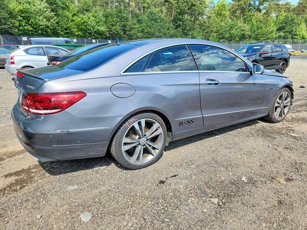 2016 MERCEDES-BENZ E