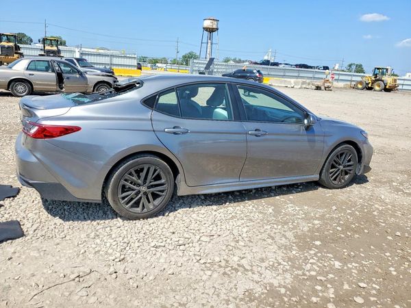 2025 TOYOTA CAMRY