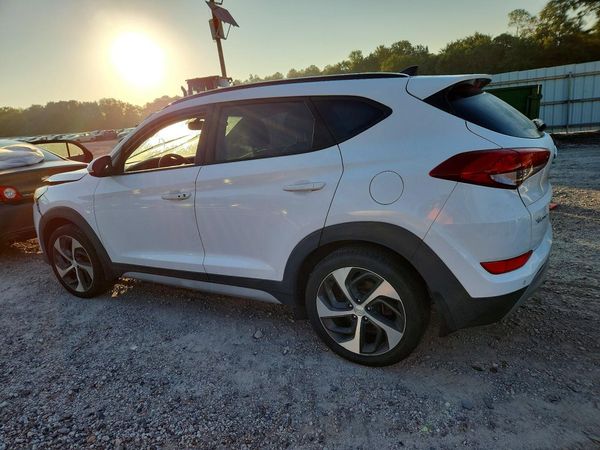 2018 HYUNDAI TUCSON
