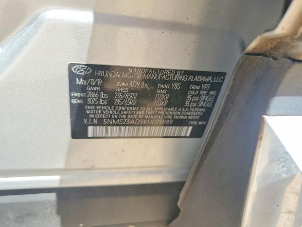 2019 HYUNDAI SANTA FE SE