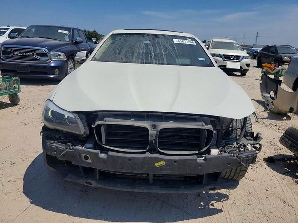 2013 BMW 528
