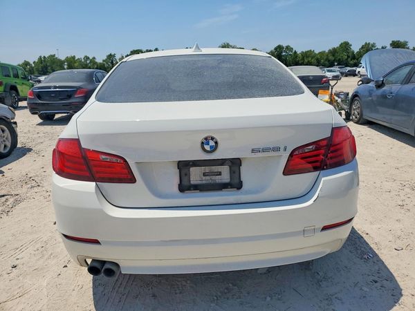 2013 BMW 528
