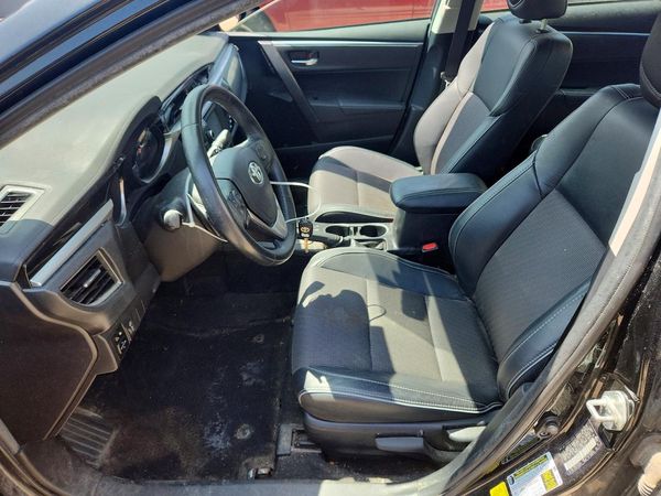 2015 TOYOTA COROLLA