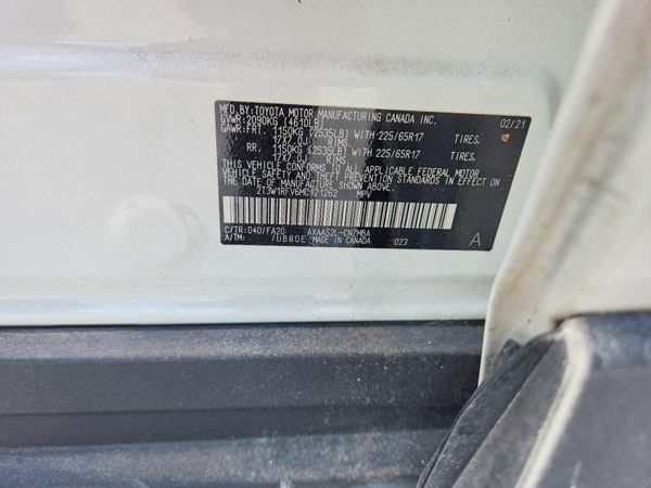 2021 TOYOTA RAV4 XLE