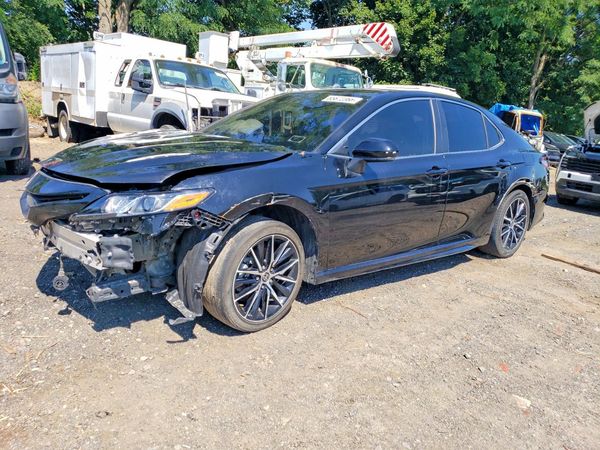 2023 TOYOTA CAMRY