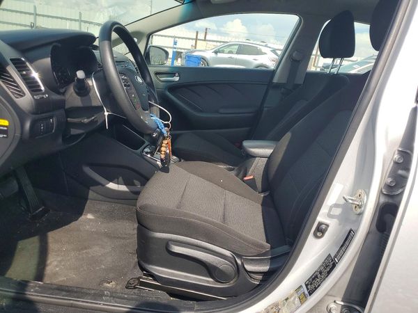 2018 KIA FORTE LX Base