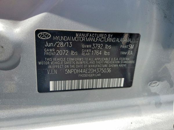 2013 HYUNDAI ELANTRA