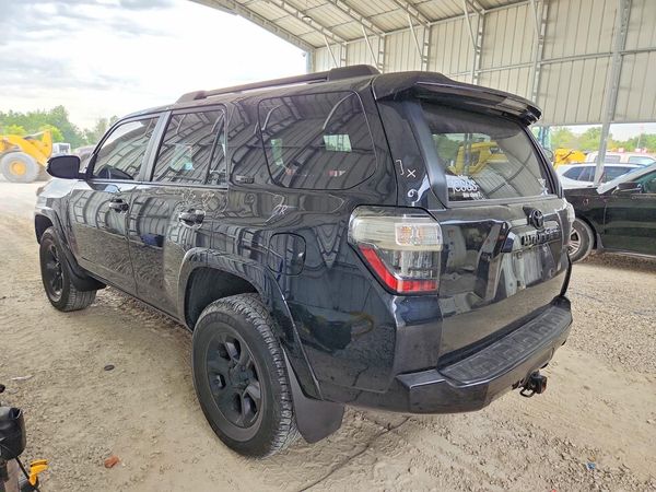 2023 TOYOTA 4RUNNER SR5 Prem