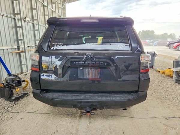 2023 TOYOTA 4RUNNER SR5 Prem