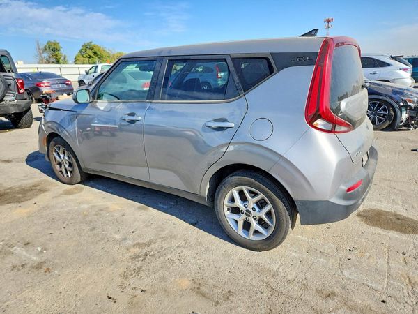 2022 KIA SOUL