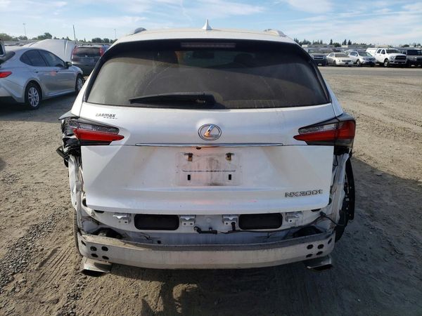 2015 LEXUS NX 200t Luxury — DIRR