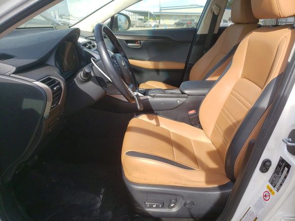 2015 LEXUS NX 200t Luxury — DENT