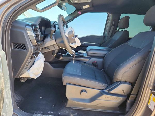 2025 FORD F150 STX — DENT