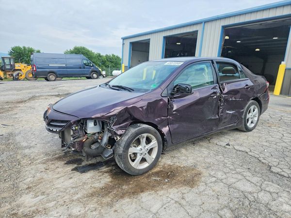2013 TOYOTA COROLLA