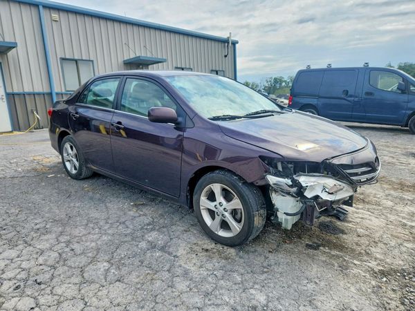 2013 TOYOTA COROLLA