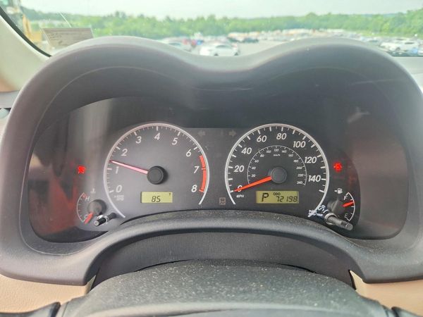 2013 TOYOTA COROLLA