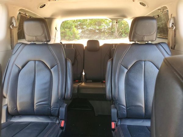 2017 CHRYSLER PACIFICA Touring L Plus — SUVN