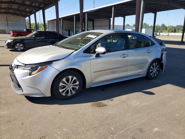 2022 TOYOTA COROLLA