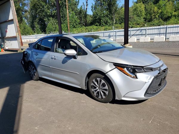 2022 TOYOTA COROLLA