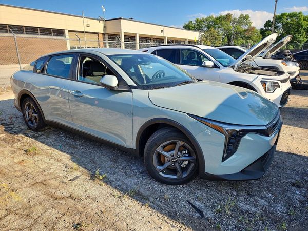 2026 KIA K4 LX, LXS