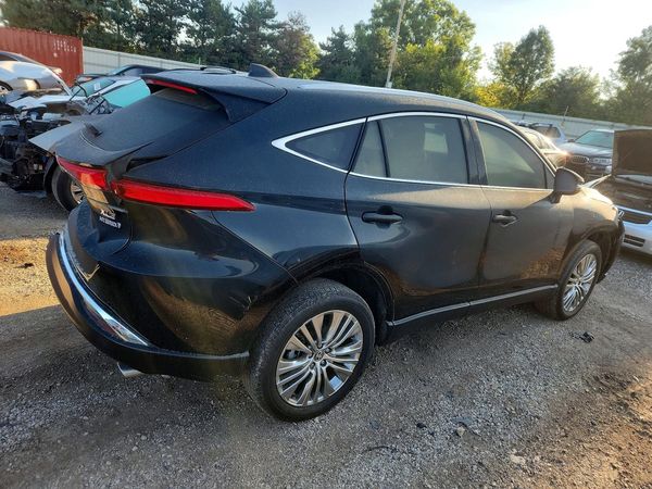 2022 TOYOTA VENZA