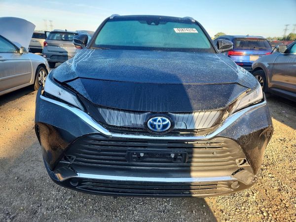 2022 TOYOTA VENZA