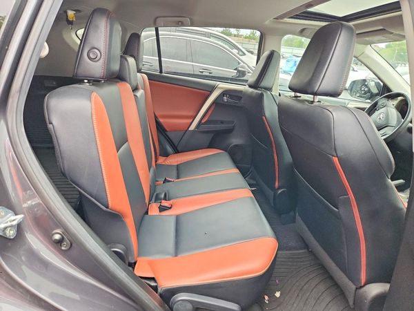 2015 TOYOTA RAV4 Limited (G Grade)